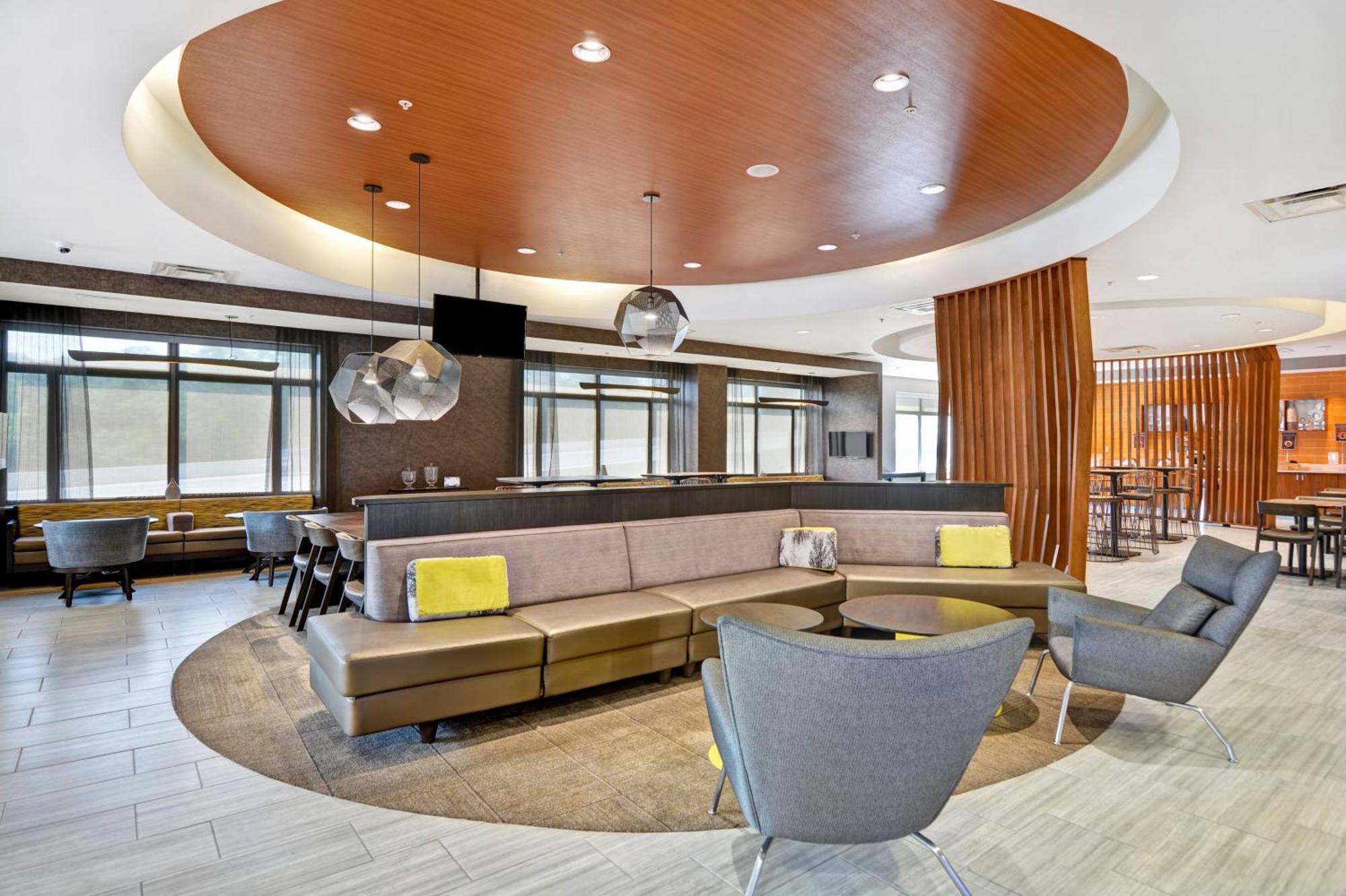 Springhill Suites By Marriott Cincinnati Midtown Exterior foto